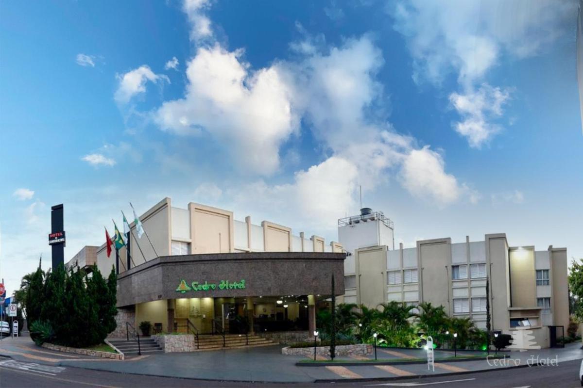 Cedro Hotel Londrina Eksteriør billede